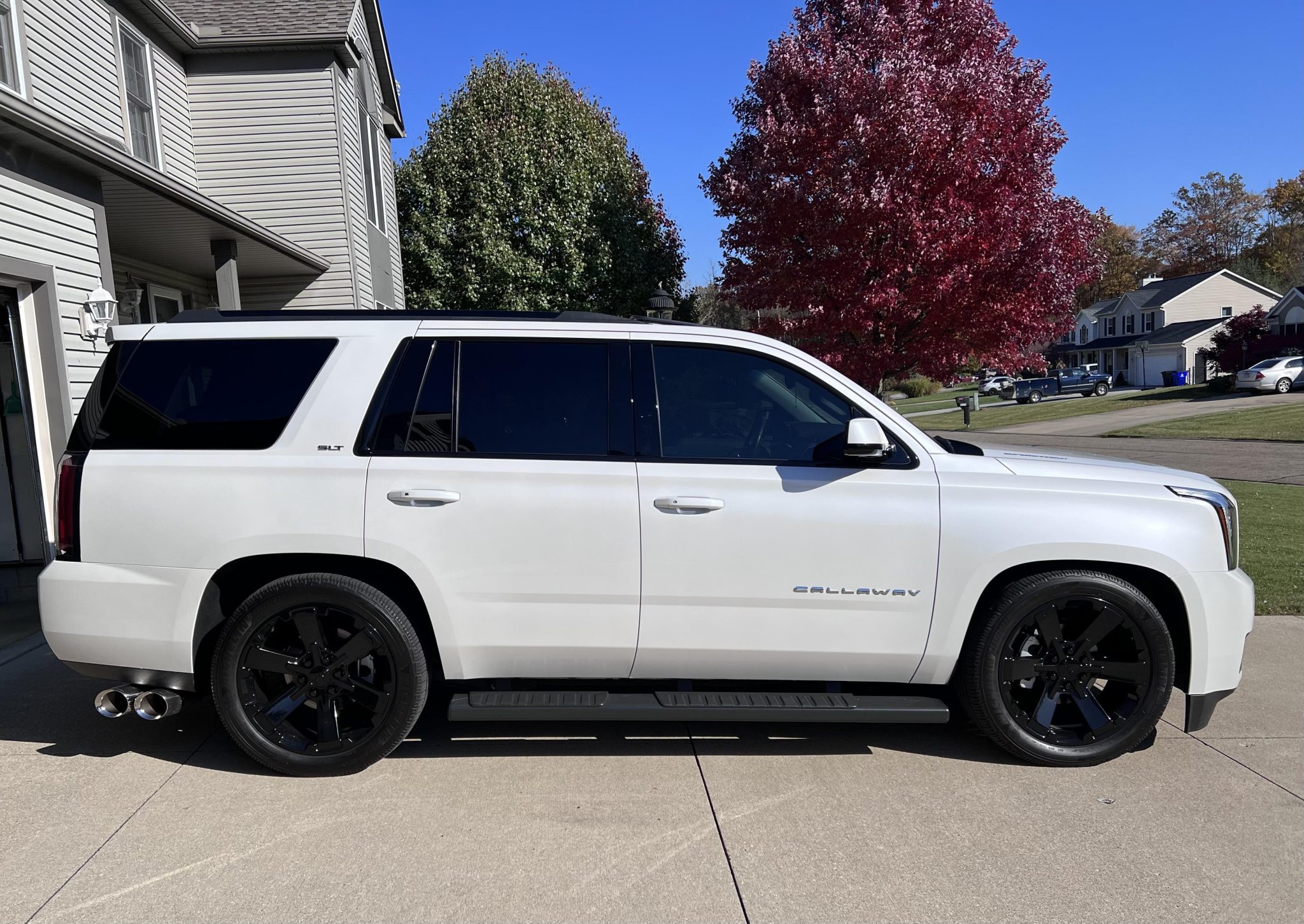 2019 GMC Yukon SC560 photo 2
