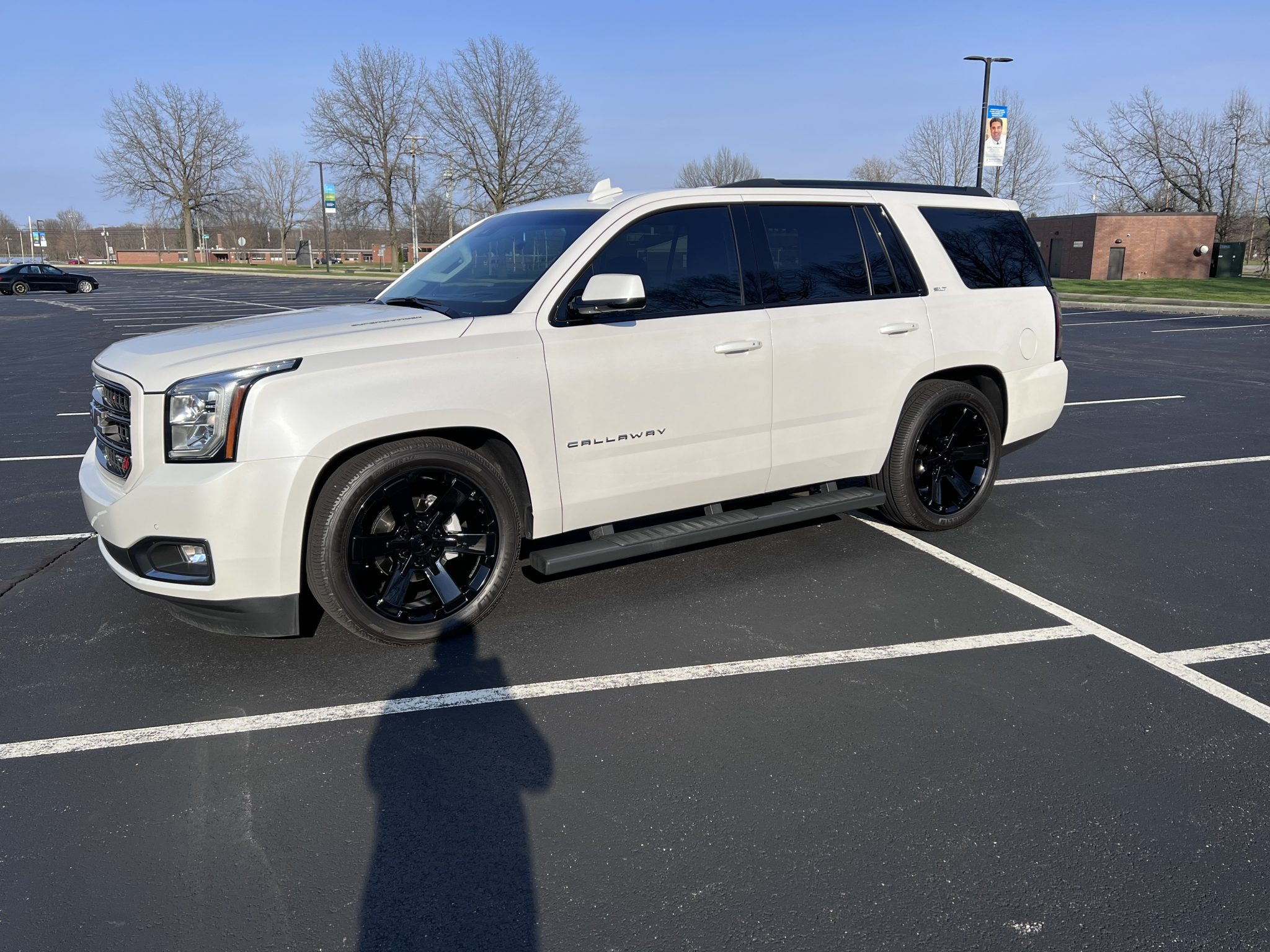 2019 GMC Yukon SC560 photo 3