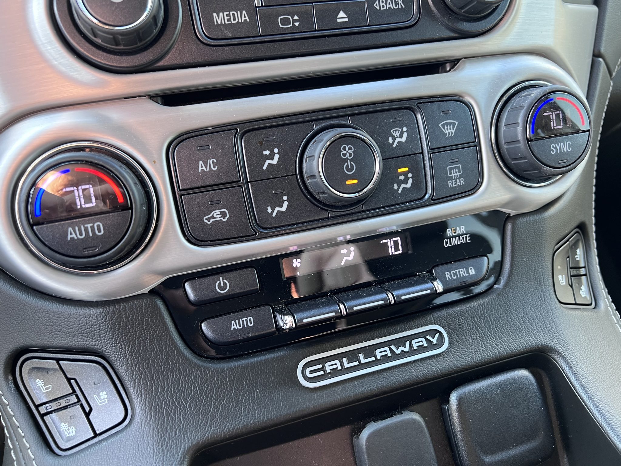 2019 GMC Yukon SC560 photo 14